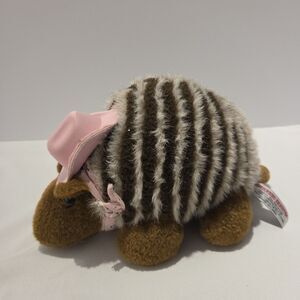 Buckaroo Bandits Texas Armadillo 9.5" Plush Stuffed Animal